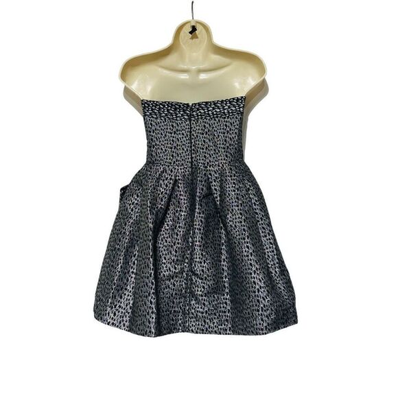 Women’s Charlotte Russe Silver Leopard Mini Dress Size Medium - Picture 4 of 14